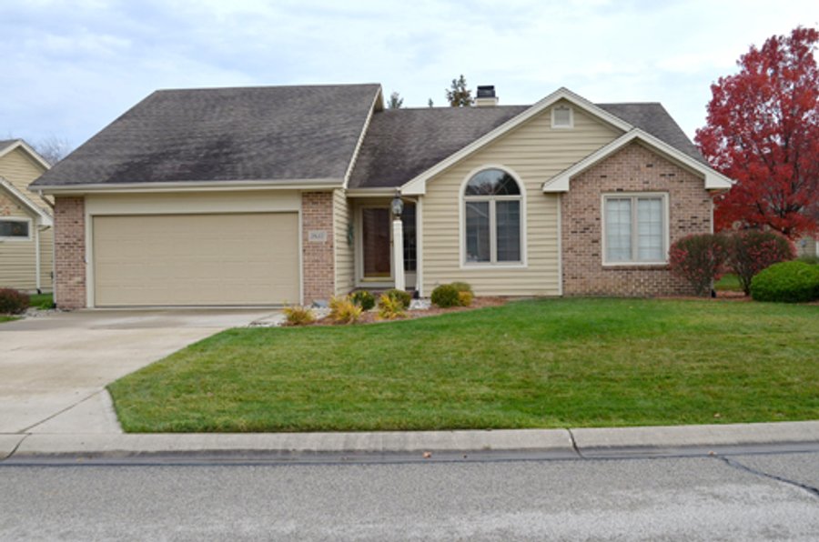 IMMACULATE 2 Bedroom, 2 Bath Home Real Estate & Quality Furniture, Household, Antiques & Collectibles - Personal Property Auction